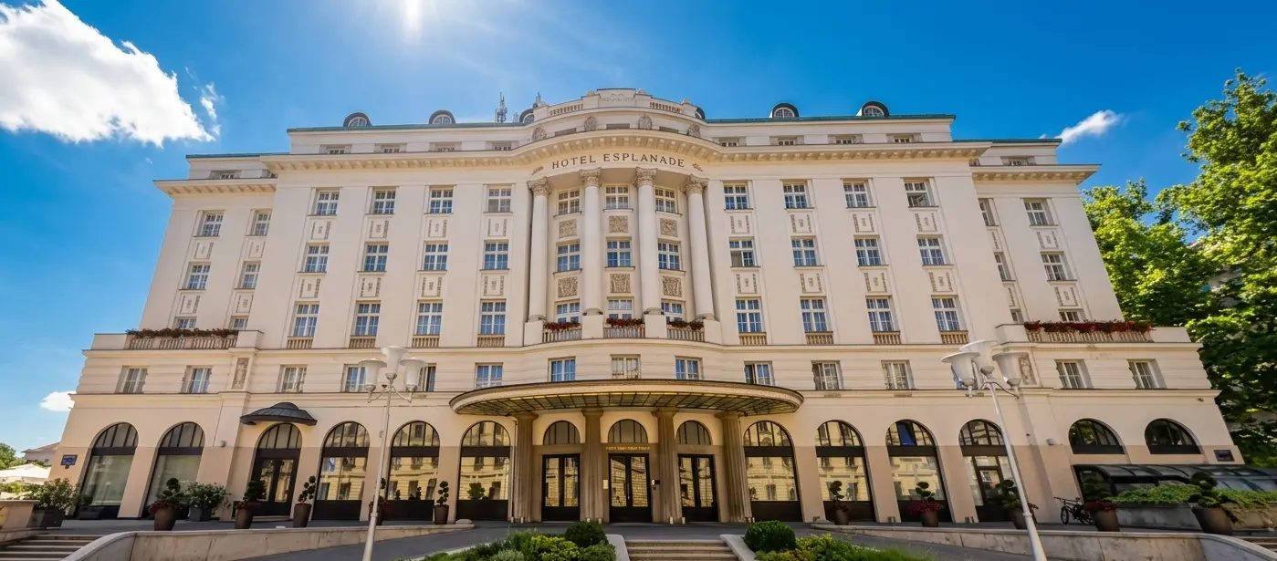 Hotel and apartment pickup